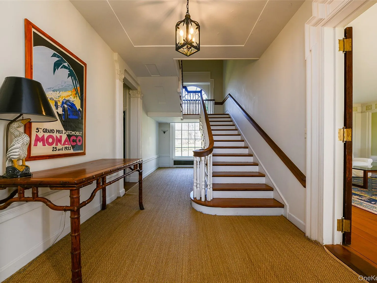 5 bed, 6.5 bath, 5000 sqft, $12,000 — Photo 2