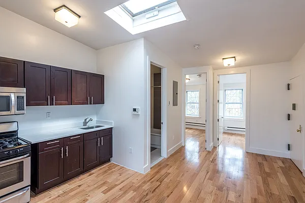 Rented by Nooklyn NYC LLC | media 16