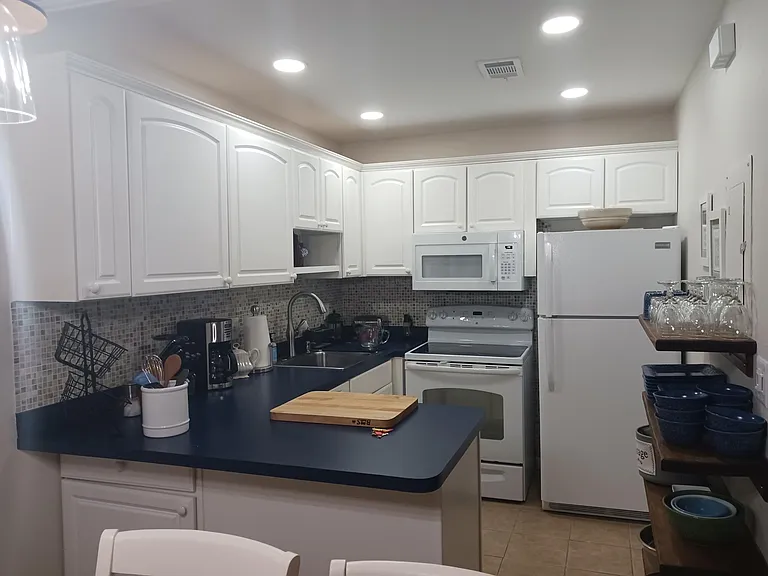 7153 W Country Club Dr N #247 — Photo 7