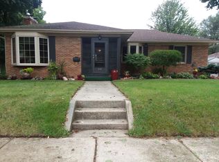 402 S Owen Dr, Madison, WI 53711