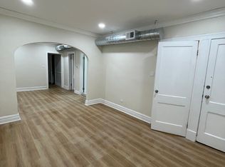4044 W Hirsch St #1R, Chicago, IL 60651