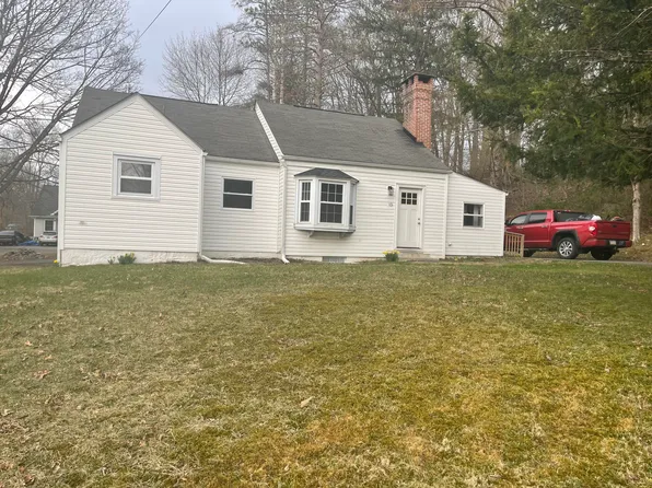 15 Elm St, East Stroudsburg, PA 18301