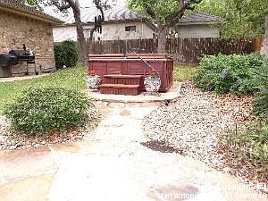 3rd image of 4300 Shady Oak Ln