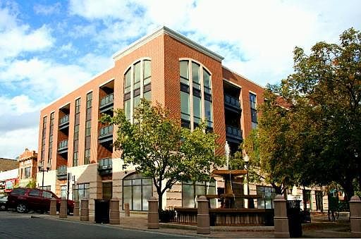 1st image of 2326 W Giddings Ave #305