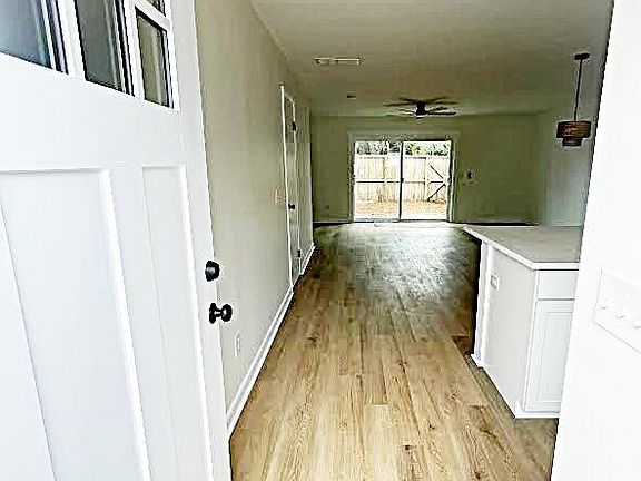 2nd image of 900 Brotherhood Rd #E-3