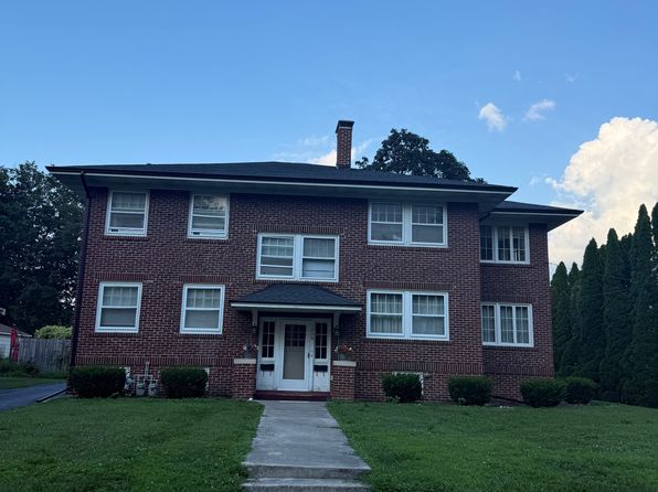 1259 N Prairie St APT 2