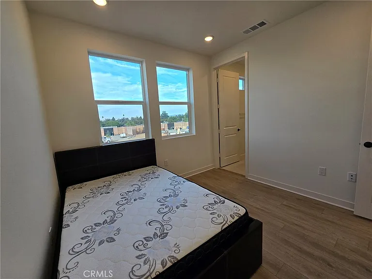 4222 Marigold Ln — Photo 17