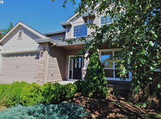 1001 Harvey Ln, Molalla, OR