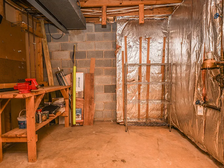 27 Cross Country Ct — Photo 31