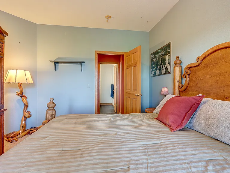 16175 Sandstone Dr — Photo 41