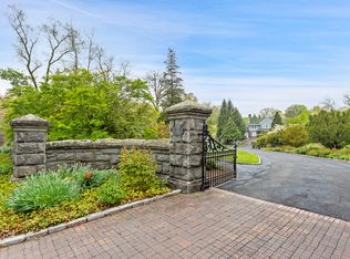 98 Byram Shore Rd APT 1, Greenwich, CT 06830