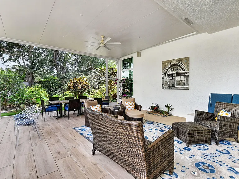 7843 Villa D Este Way — Photo 48