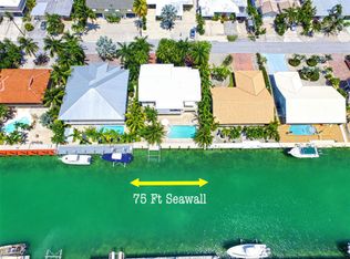 601 11th St, Key Colony Beach, FL 33051