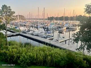 117 Dockside Dr
