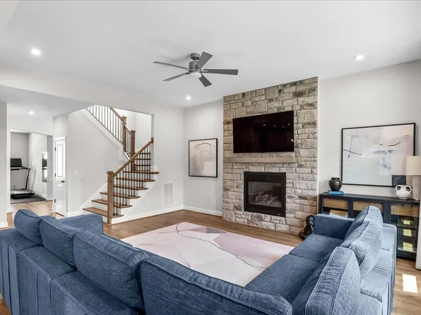 5216 Windmere Chase Dr, Raleigh, NC 27616