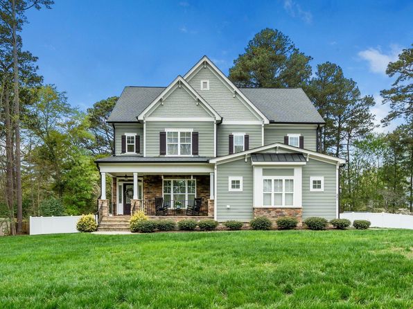 321 3rd Ave, Knightdale, NC 27545
