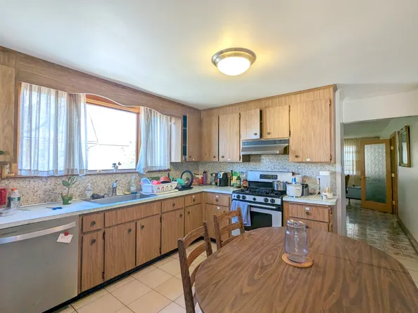 71 Pennsylvania Ave, Somerville, MA