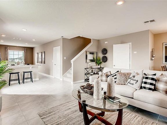 5th image of 9011 Alba Ln