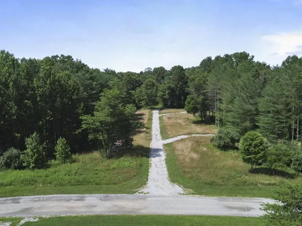 21079 Sterling Rd, Logan, OH 43138