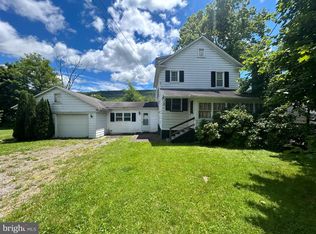 125 1st St, Tyrone, PA 16686
