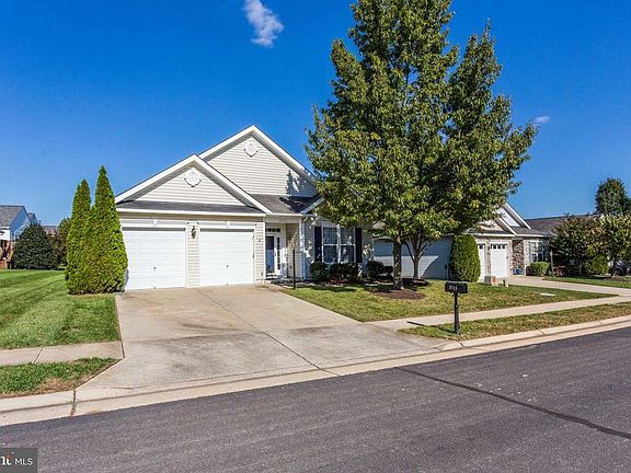 3rd image of 3713 Equinox Way