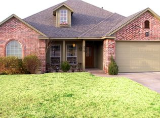 516 Baylor Dr, Greenville, TX 75402