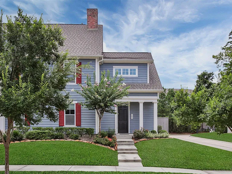 207 Kendrick Pines Blvd — Photo 1