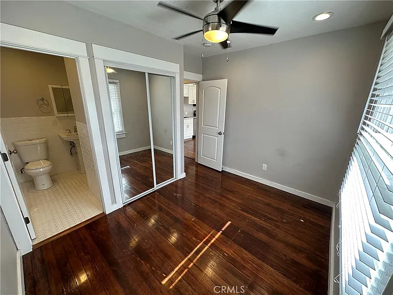 633 W Maple Ave — Photo 21