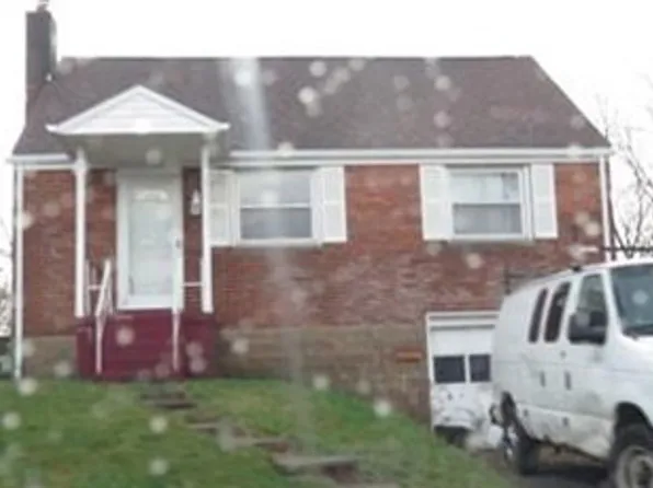 616 Overhill Dr, North Versailles, PA 15137