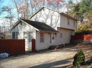 47 Eatontown Rd, Hewitt, NJ 07421