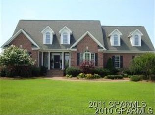 1686 S Oak Ln, Winterville, NC 28590