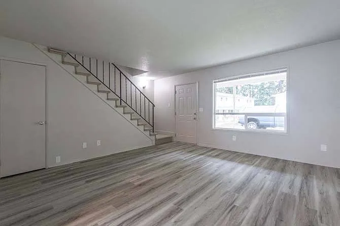 Heritage Townhomes — Photo 27