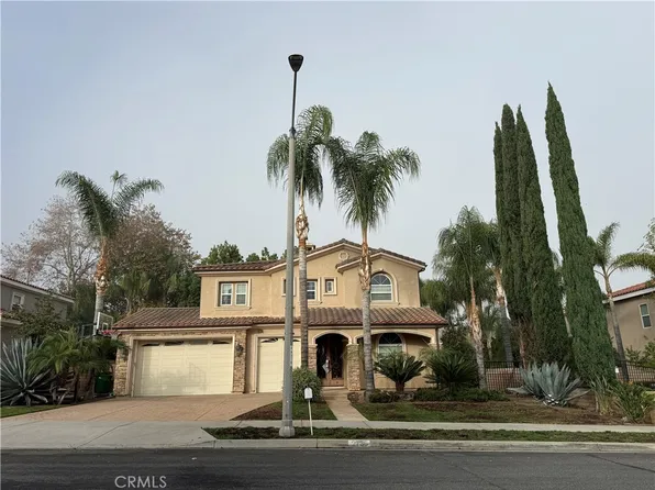 2736 Taylor Ave, Corona, CA 92882