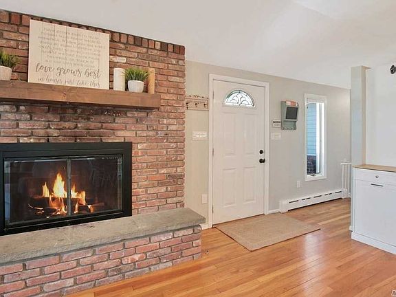 2nd image of 490 Atlantic St