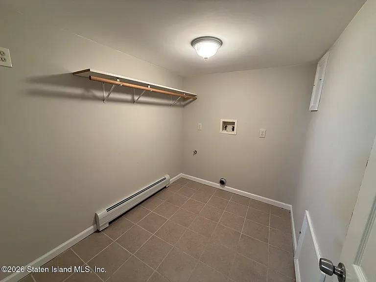 6218 Amboy Rd — Photo 20