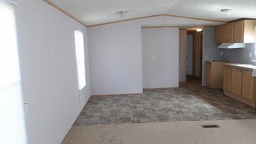 2nd image of 404 Amis Chapel Road