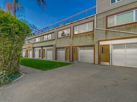 3rd image of 3033 India St