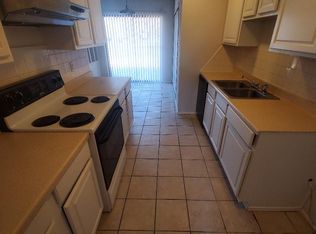 6925 Glendale Dr, North Richland Hills, TX 76182