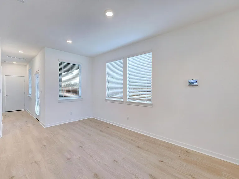 2301 Wallin Bradley Dr — Photo 13