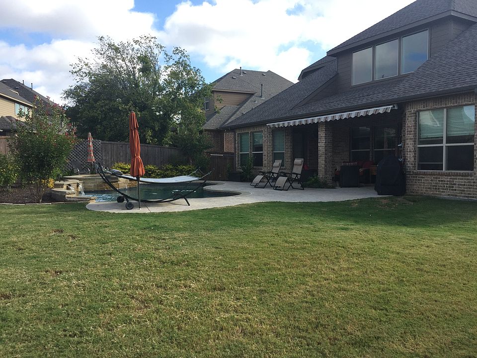 Large backyard with pool