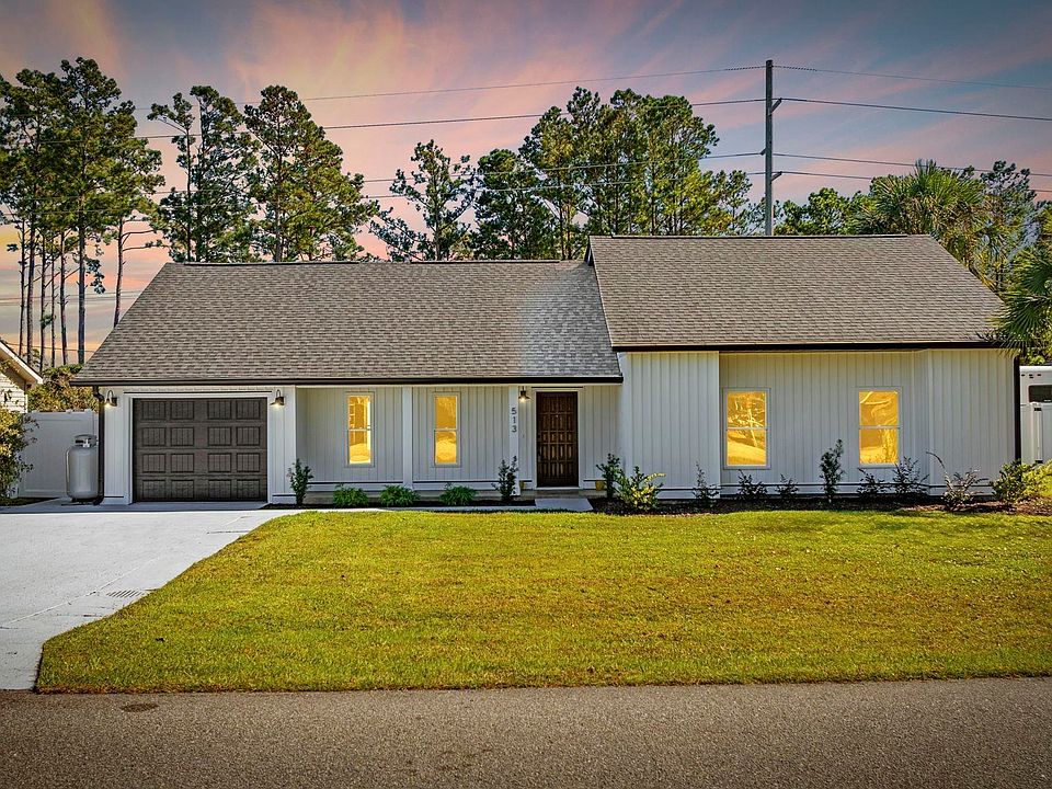 1st image of 513 Plantation Dr.