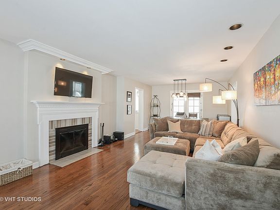 4th image of 1733 Stevens Dr