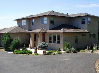 65 Sparrow Hawk Ln, Chico, CA 95928