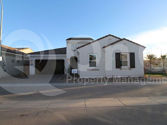 2nd image of 231 E Azalea Dr
