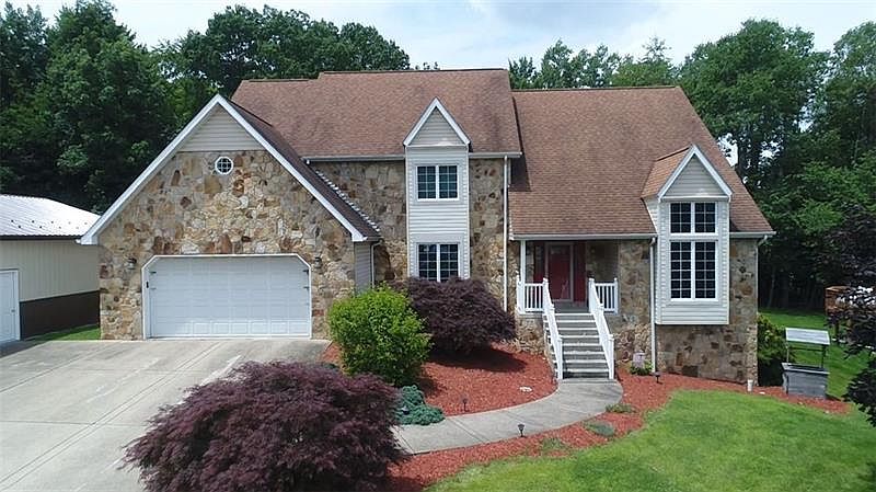 1st image of 110 Kilarney Dr