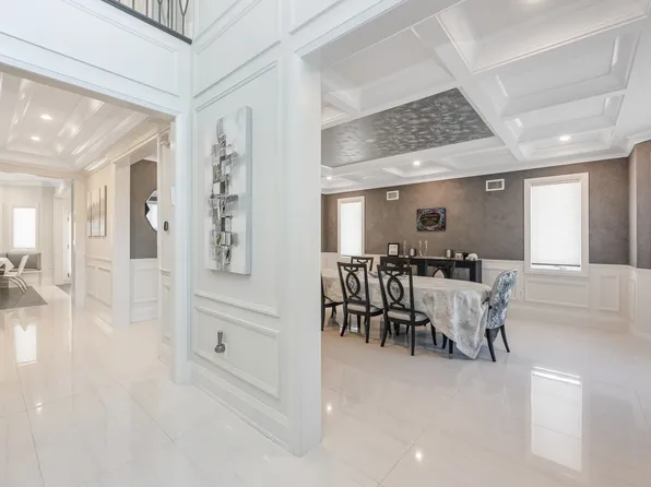 190-22 Nero Avenue image 2 of 43