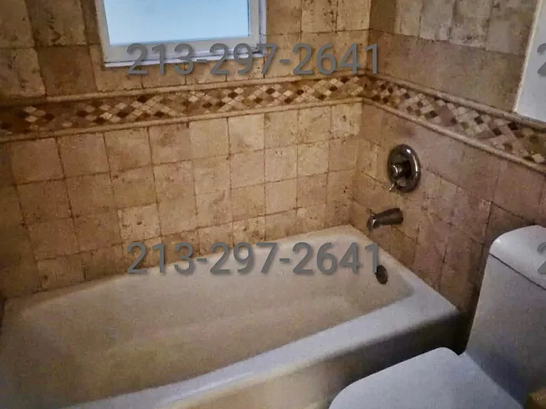 143 1/2 S Hoover St — Photo 8