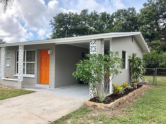2nd image of 3877 Buckeye Cir