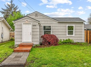 1303 S 7th Ave, Kelso, WA