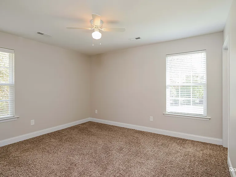 2845 Victoria Falls Dr — Photo 10